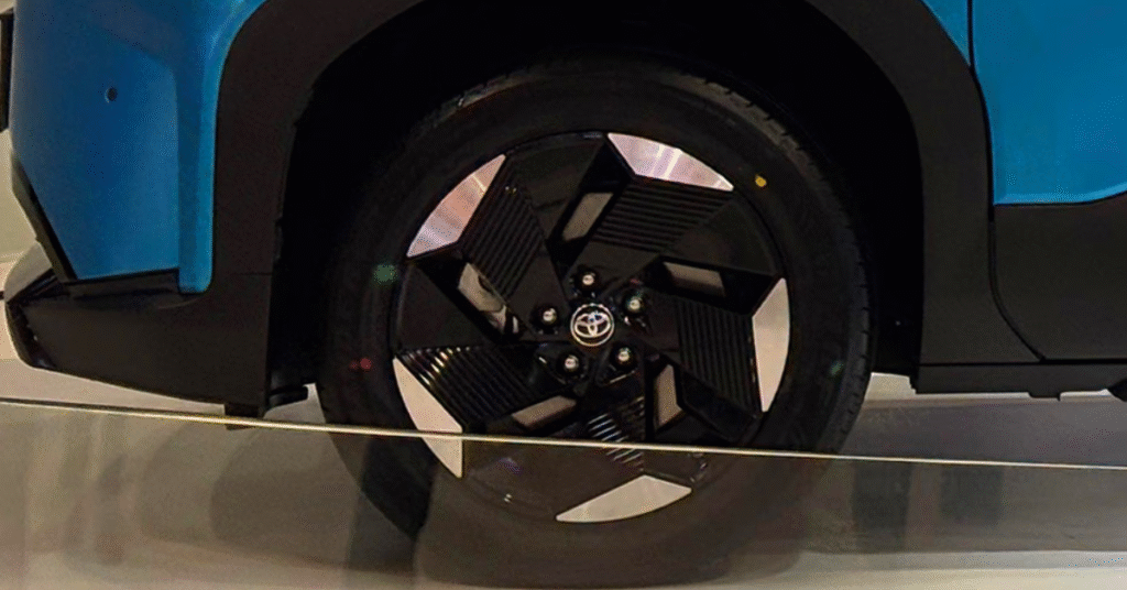 Toyota Urban Cruiser EV